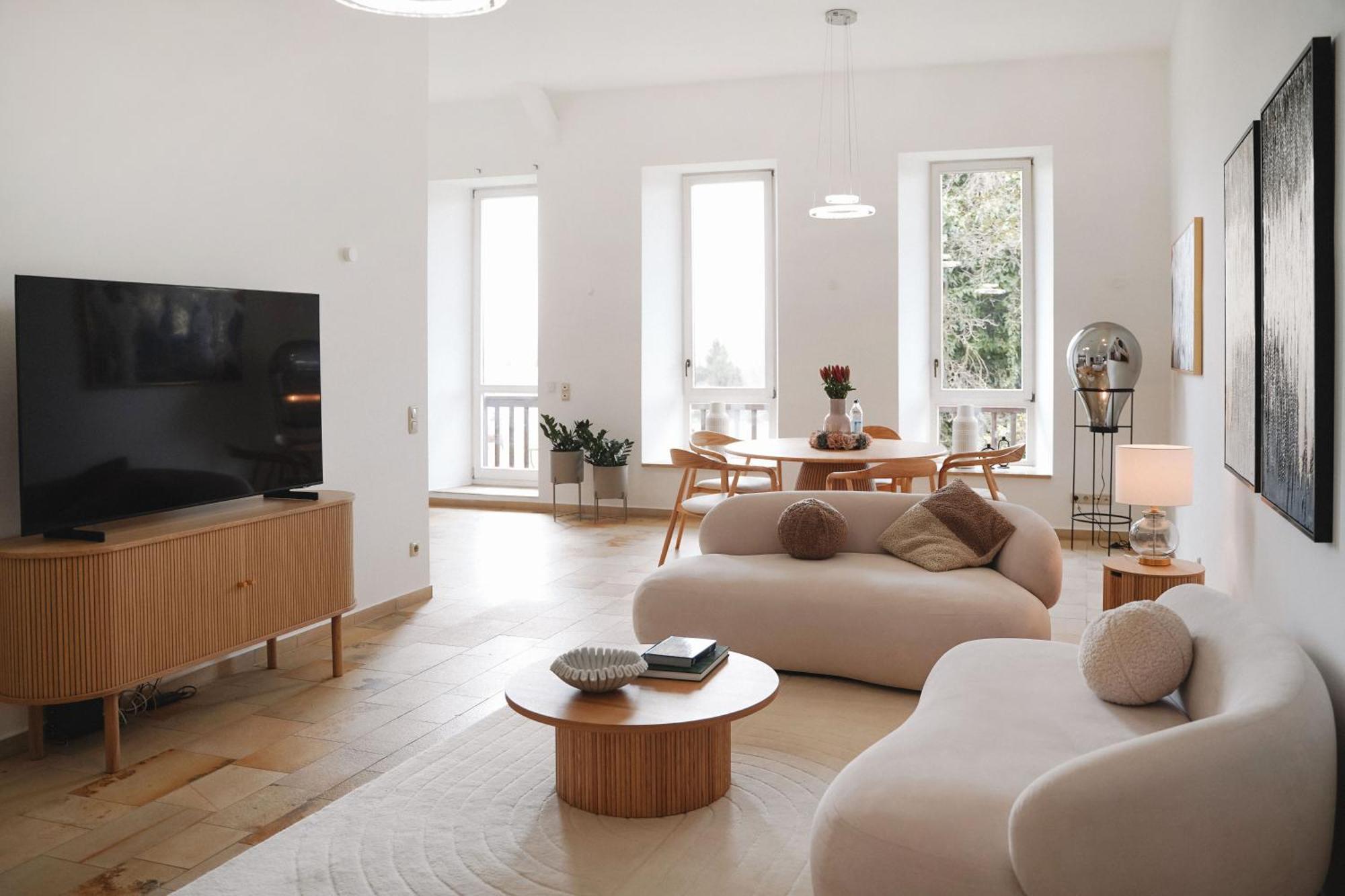 Loewenherz Homes Luxury Apartment - Stadt- Und Seenaehe - Fellnasenfreundlich - Lichtdurchflutet Stephanskirchen Exterior foto